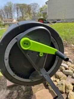 Maze 65 Gallon Composter With Easy Turn Kit