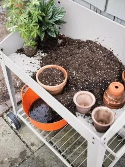 Demeter Potting Bench -Green Haven Shop 8594007 0650 tif