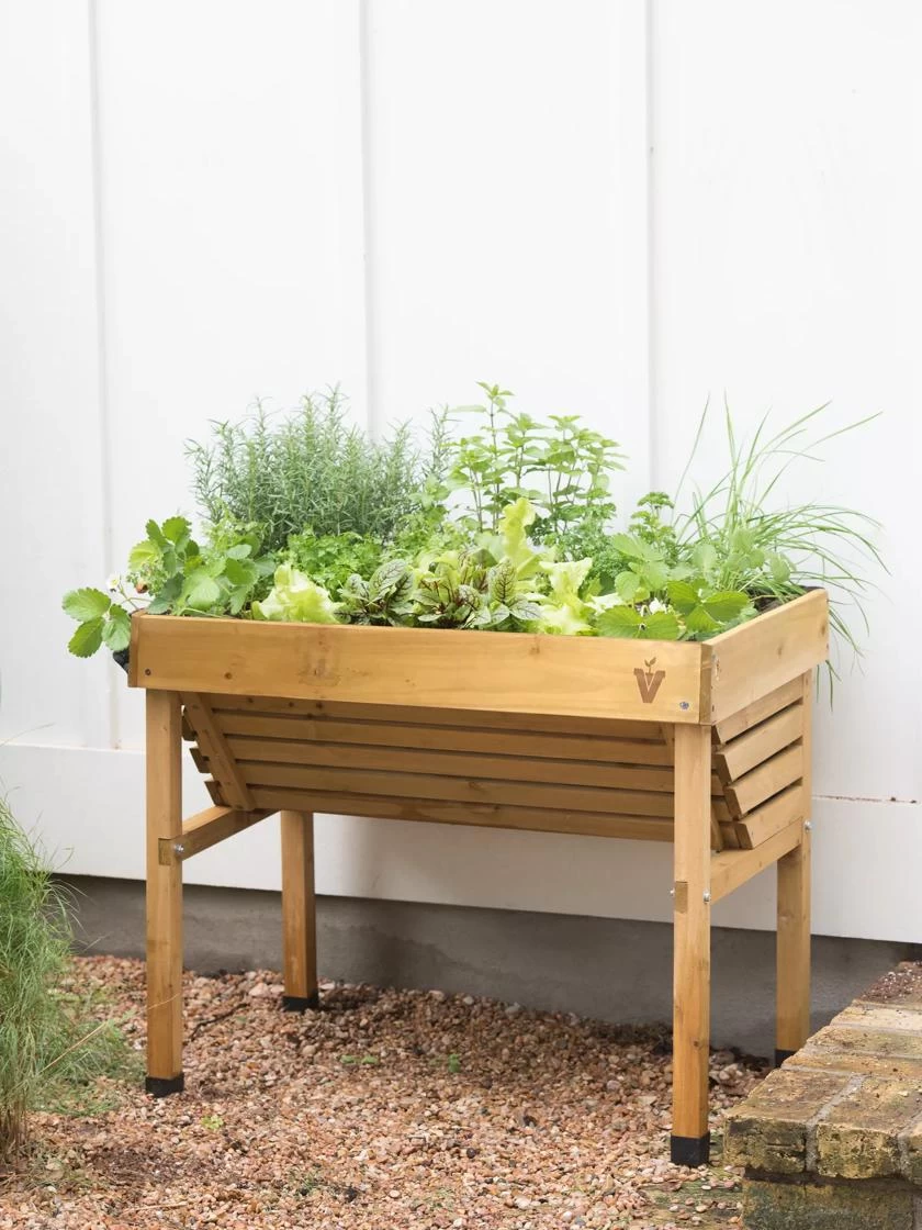 VegTrug® Mini Wallhugger Planter With Cover 2 VegTrug® Mini Wallhugger Planter With Cover - Image 2