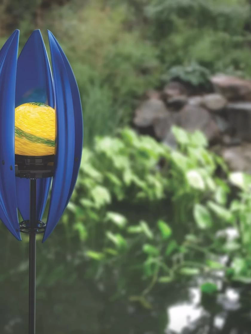 Wind Powered Garden Spinner Light 2 Wind Powered Garden Spinner Light - Image 2