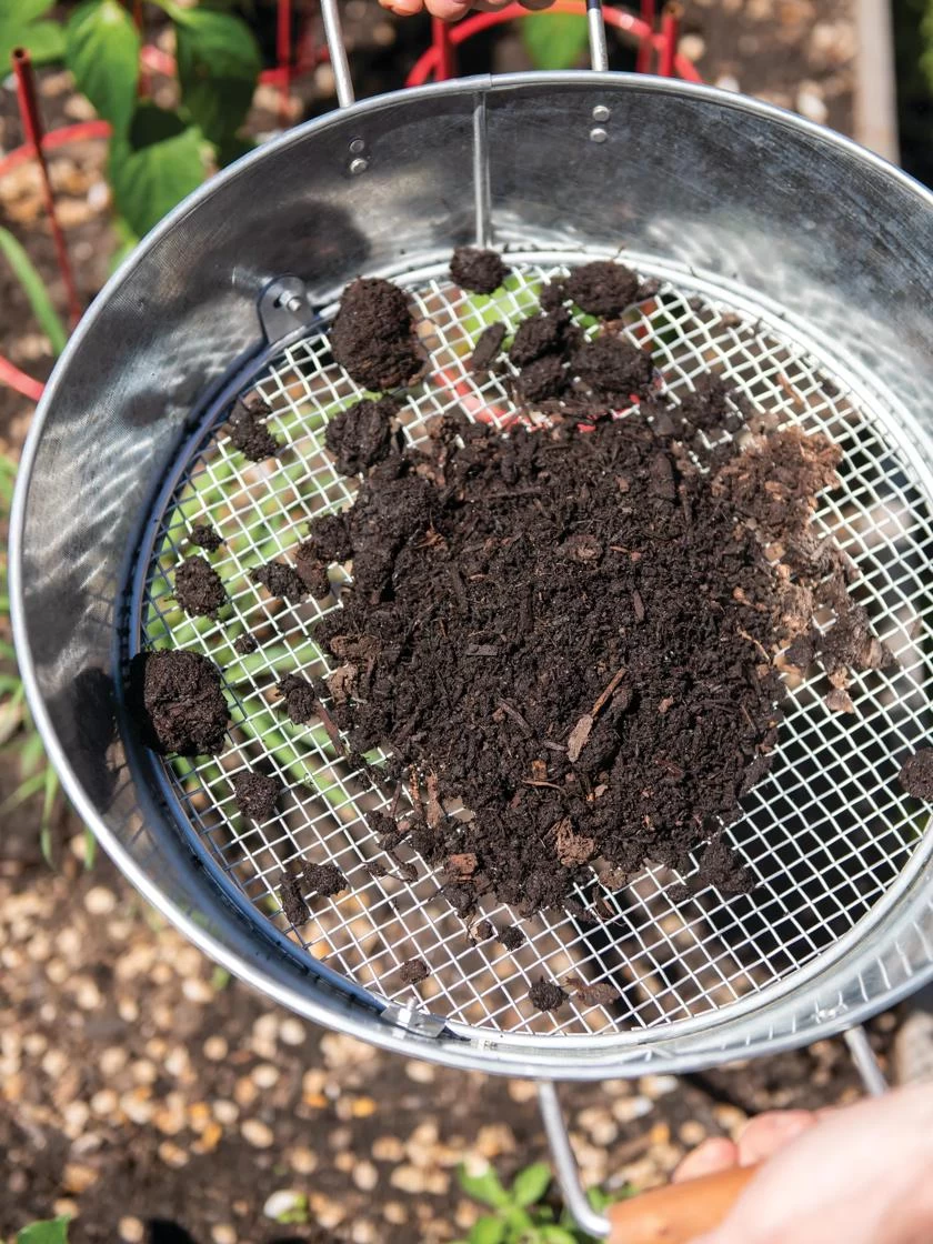 Gardener's Compost Soil Sifter 2 Gardener's Compost Soil Sifter - Image 2