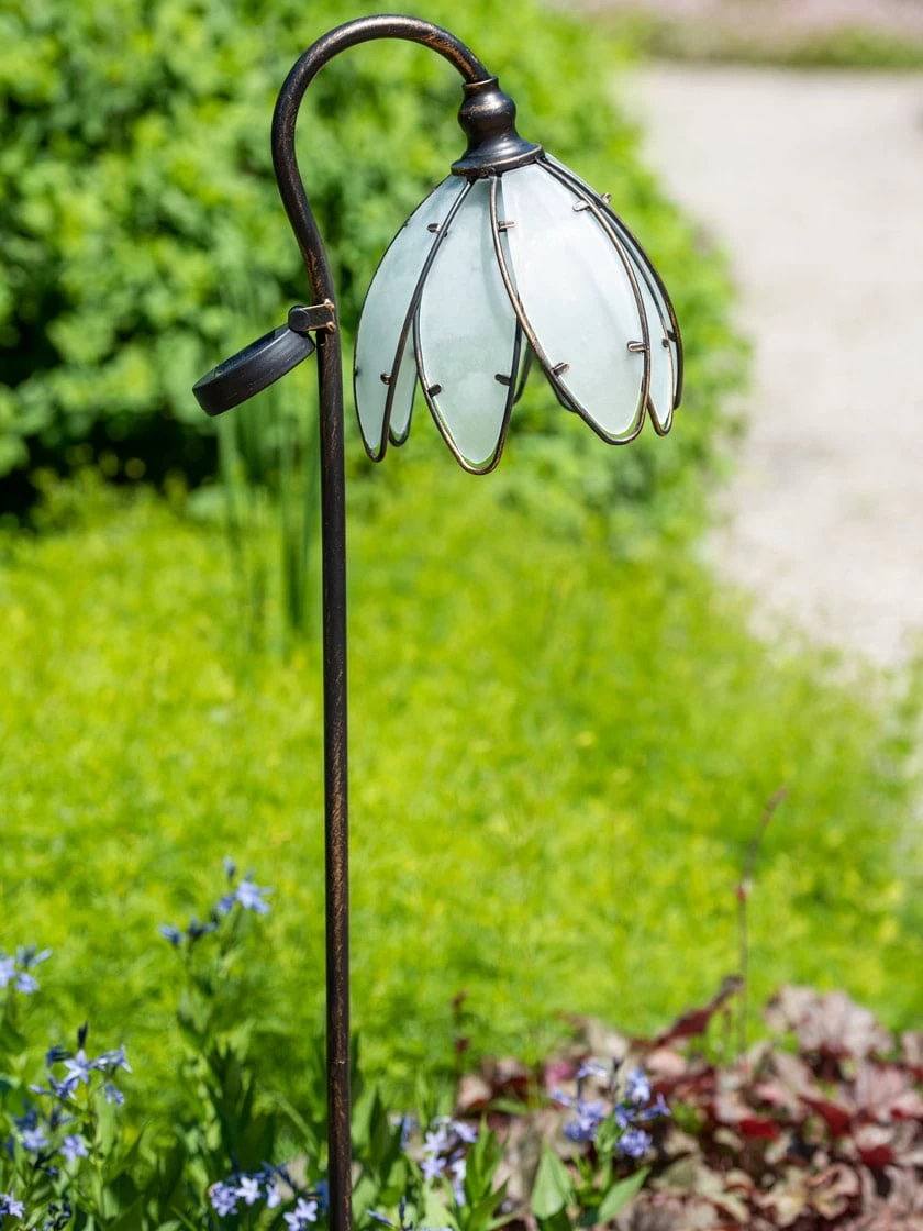 Snowdrop Solar Light Stake 2 Snowdrop Solar Light Stake - Image 2