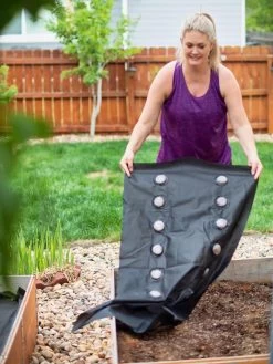 SeedSheets Organic Vegetable Garden, Easy Breezy Caprese, 4' X 8' -Green Haven Shop 8613295 10V 2