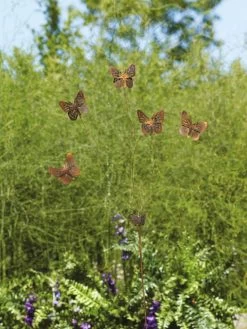 Flutterer Garden Stake -Green Haven Shop 8613372 01V tif