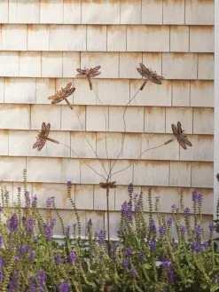 Flutterer Garden Stake -Green Haven Shop 8613372 02V tif