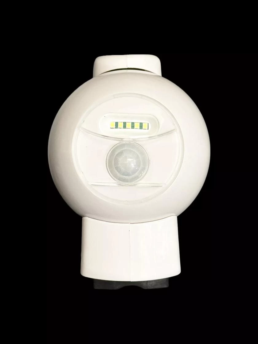 MAXSA® Motion-Activated LED Outdoor Light 5 MAXSA® Motion-Activated LED Outdoor Light - Image 5